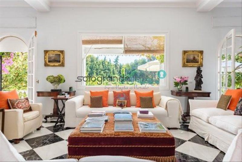 Foto 5ca8bda8-89bd-4f0f-8512-20cc402fade1. Chalet with parking pool in Sotogrande alto Sotogrande