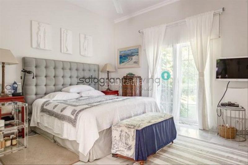 Foto 94dfaf4d-cf03-4759-afea-be325d45e1bd. Chalet with parking pool in Sotogrande alto Sotogrande