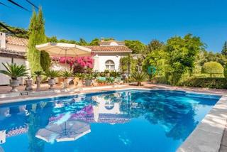 Xalet a Sotogrande Alto. Villa en venta en sotogrande, 5 dormitorios.