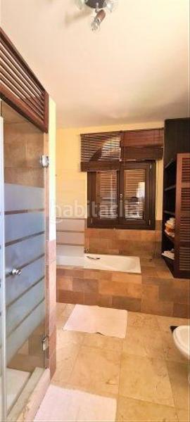 Foto 5963a667-d84b-424c-b4e8-9d35580fcf61. Chalet with heating parking pool in Sotogrande alto Sotogrande