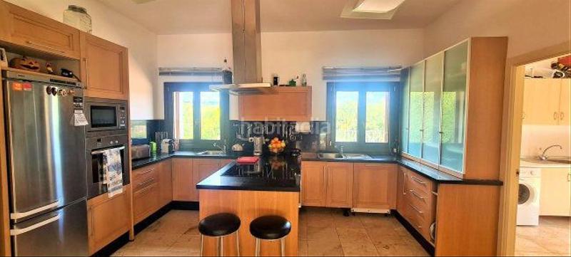 Foto 6f48b883-4ac8-4e76-bc92-63c20879474d. Chalet with heating parking pool in Sotogrande alto Sotogrande