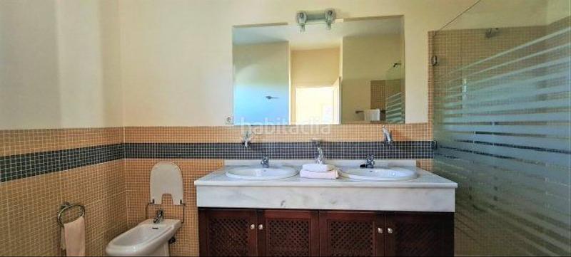 Foto ece880ac-974e-430b-a5cd-55eb35df2b7c. Chalet with heating parking pool in Sotogrande alto Sotogrande