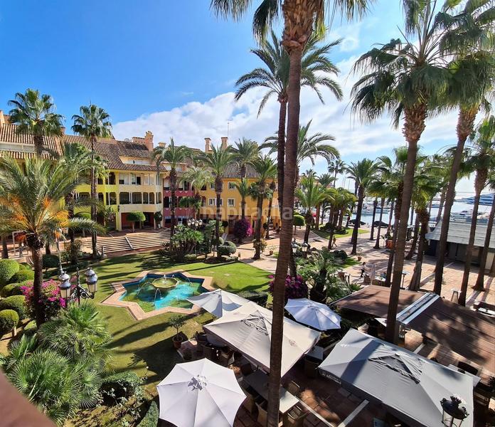 Foto 168f348a-cd06-47e0-98c4-2f82ea1dd1d2. Local comercial local com. en venta - puerto. en Sotogrande