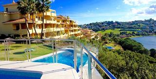 Apartament a Sotogrande Alto. Apartamento en venta en sotogrande alto, 3 dormitorios.