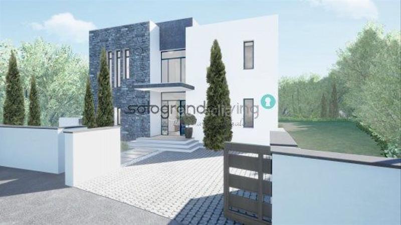 Foto 49608095-0454-4c04-9b19-498a913c29b9. Chalet avec piscine dans Sotogrande costa Sotogrande