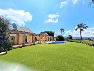 Masia a San Martín del Tesorillo. Finca en venta en tesorillo, 5 dormitorios.