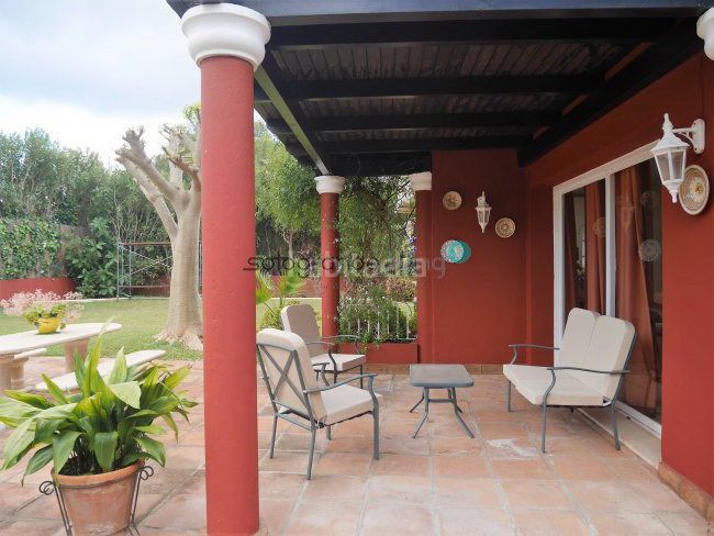 Foto 1b84c70a-1e63-4a31-a231-8e1fa47814df. Alquiler chalet villa en alquiler alto, 4 dormitorios. en Sotogrande