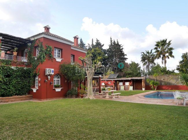 Foto 70d1e0a3-a6f3-43dd-884d-12cf2fc749b7. Alquiler chalet villa en alquiler alto, 4 dormitorios. en Sotogrande