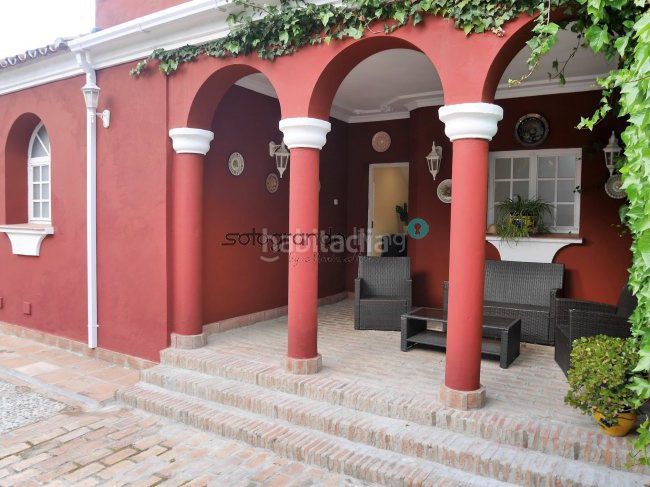 Foto e0687334-da02-4395-befa-a0c125230bb7. Alquiler chalet villa en alquiler alto, 4 dormitorios. en Sotogrande