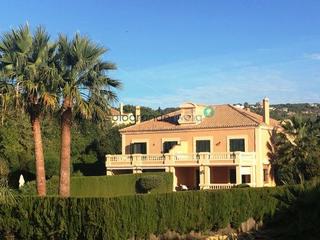 Casa adosada en Sotogrande Alto. Villa ados. en venta en sotogrande alto, 4 dormitorios.