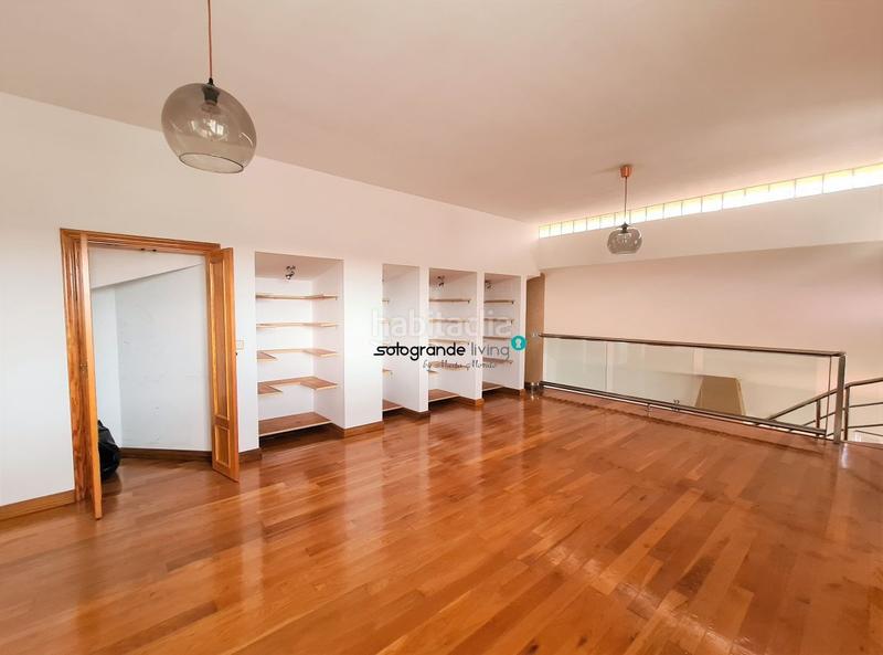 Foto 9b28777f-4d94-4572-91ba-66385412ee78. Alquiler chalet villa en alquiler - alto, 6 dormitorios. en Sotogrande