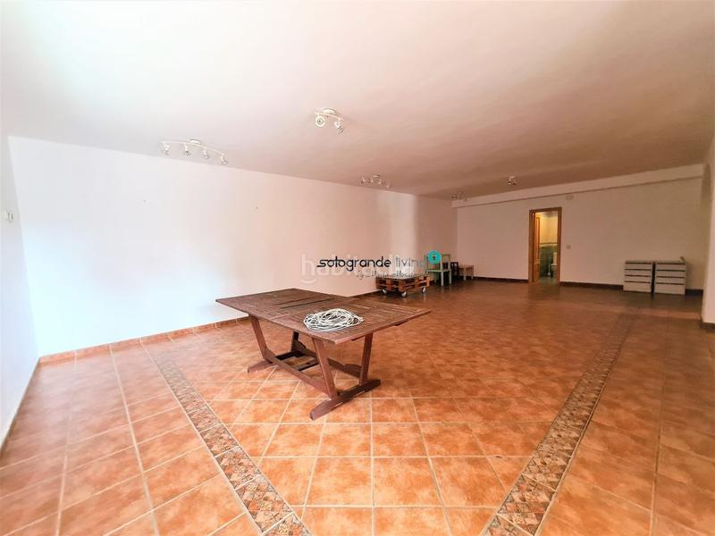 Foto e40a4bbf-0078-4f40-b3b1-a13598a9308f. Alquiler chalet villa en alquiler - alto, 6 dormitorios. en Sotogrande