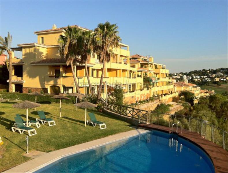 Foto 18ae58e2-8b46-4dff-ac00-d1d75ab593ba. Alquiler apartamento  en alquiler alto, 2 dormitorios. en Sotogrande