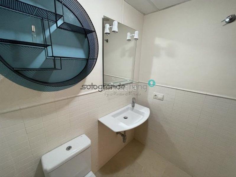 Foto 7ff89da1-d69e-4cb1-b9a8-63646de24bc1. Apartament amb calefacció aparcament piscina a San Enrique-Guadiaro-Pueblo Nuevo Sotogrande