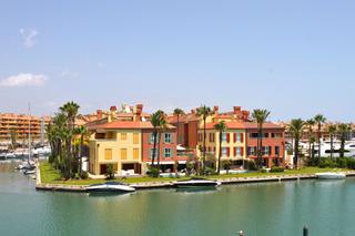 Apartamento en Puerto de Sotogrande-La Marina. Apartamento en venta en sotogrande marina, 4 dormitorios.
