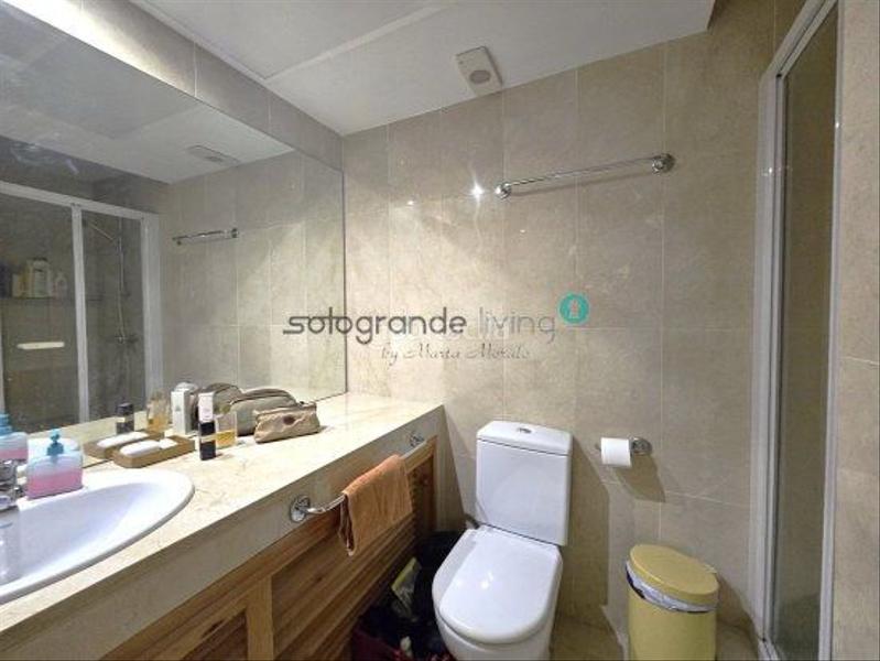 Foto f9f02252-74c6-4ae4-83d6-67ae0189058c. Apartament amb calefacció aparcament a puerto de Sotogrande-la marina Sotogrande