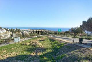 Terreny residencial a Chullera. Parcela en venta en manilva bahia de las rocas.