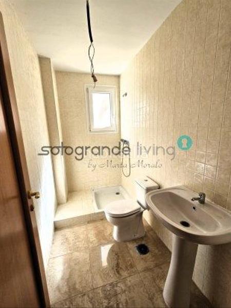 Foto 09e53bef-4498-4d19-b3c5-27199e379d0f. Apartamento  en venta en Chullera, 3 dormitorios. en Manilva