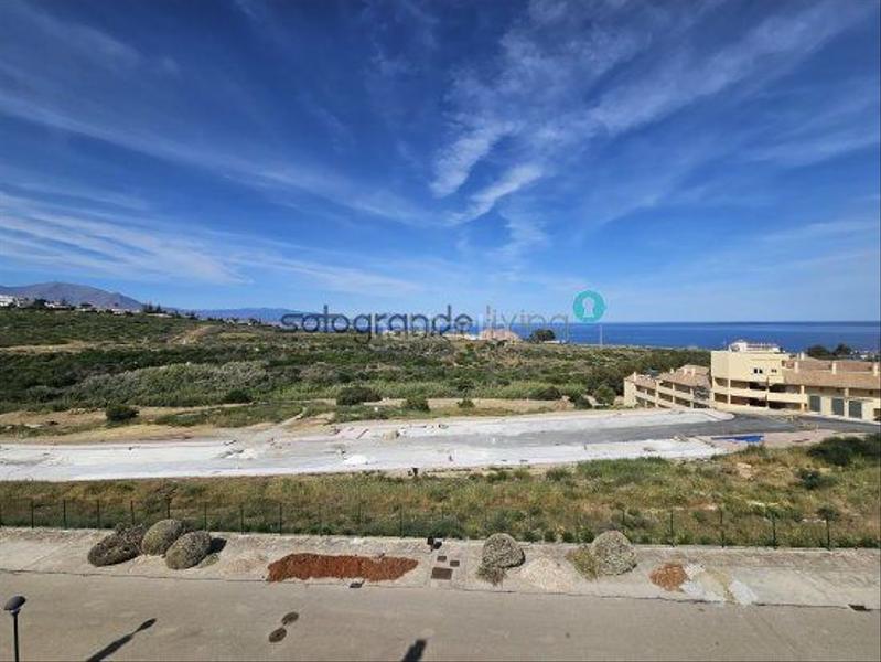 Foto 10ac90bf-4fdf-4444-99aa-e21cbd080780. Apartamento  en venta en Chullera, 3 dormitorios. en Manilva