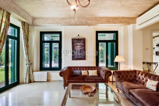 Foto 7ae81f9d-d5c0-407d-8ca2-6e713c0d7f03. Alquiler casa adosada  en alquiler marina, 4 dormitorios. en Sotogrande