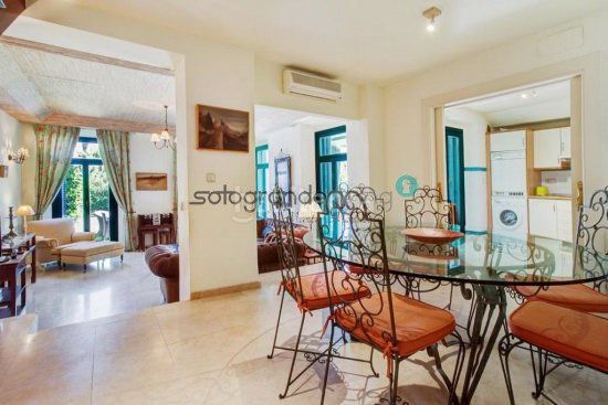 Foto bd9ecc01-db17-45f5-8d41-e3d02f500115. Alquiler casa adosada  en alquiler marina, 4 dormitorios. en Sotogrande
