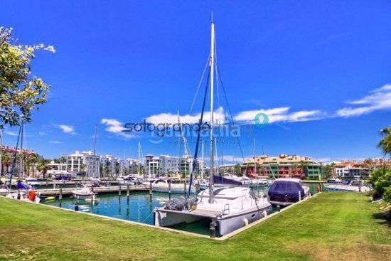 Foto 0d37a970-c0d8-41ac-a2c1-90485ba53f74. Lloguer casa adossada amb calefacció aparcament piscina a Sotogrande