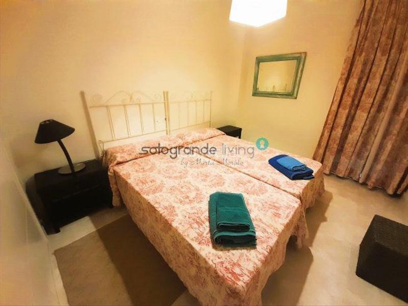 Foto 107dac91-24aa-4f09-ba29-2455f2e710f2. Alquiler apartamento  en alquiler bahia de las rocas, 2 dormitorios. en Manilva