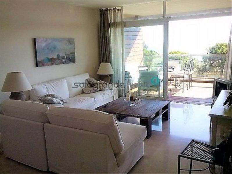 Foto 1ad303a2-c257-4aa7-a3e2-e7048c4a7bfe. Alquiler apartamento  en alquiler bahia de las rocas, 2 dormitorios. en Manilva