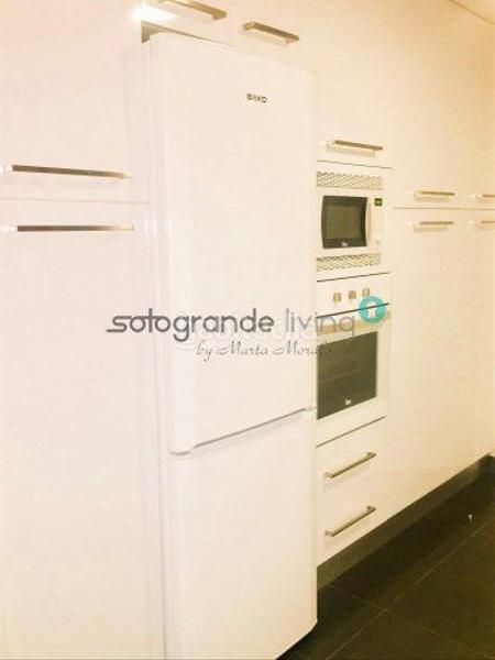Foto 5a1e480b-9995-4d46-aa7b-c1ca9e099d0b. Alquiler apartamento  en alquiler bahia de las rocas, 2 dormitorios. en Manilva