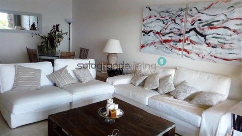 Foto 8ec8a7bf-b0b7-433f-9337-c3b84ca0701e. Alquiler apartamento  en alquiler bahia de las rocas, 2 dormitorios. en Manilva