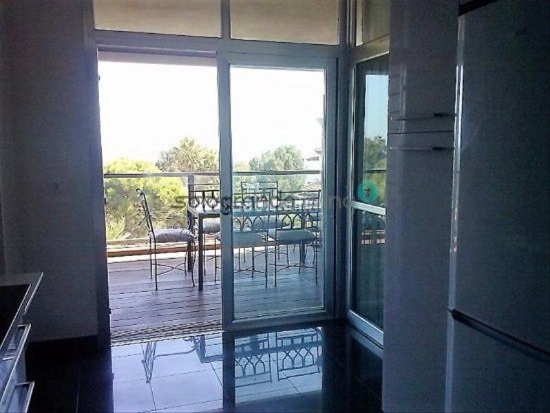 Foto 9053193a-1e4a-42c1-a215-18289a0a62f3. Alquiler apartamento  en alquiler bahia de las rocas, 2 dormitorios. en Manilva