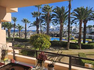 Apartament a Puerto de Sotogrande-La Marina. Apartamento en venta en sotogrande playa, 2 dormitorios.