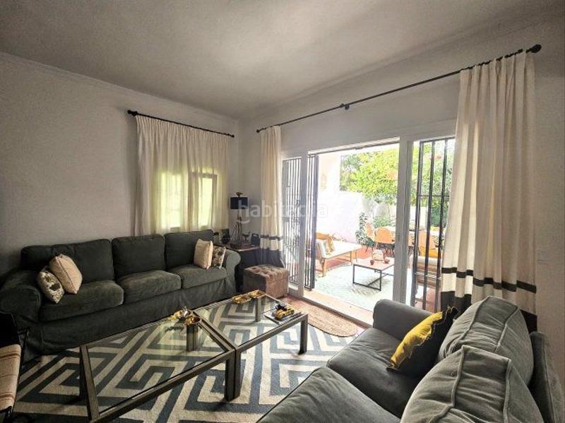 Foto c576b284-700e-4b4d-884a-654fce82f976. Alquiler apartamento  en alquiler alto, 4 dormitorios. en Sotogrande