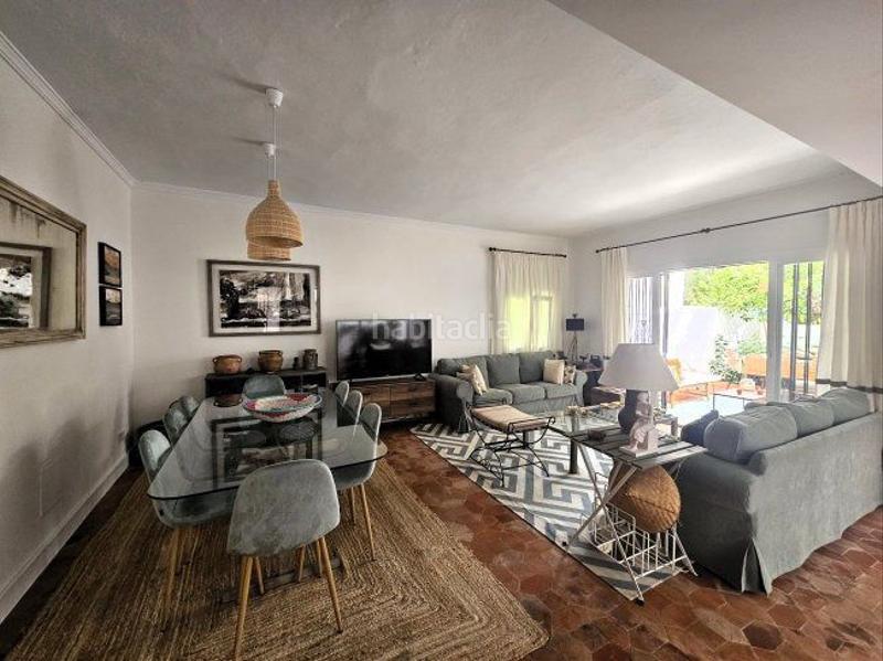 Foto ed225c7c-070c-4752-9aa5-5a9fcff67349. Alquiler apartamento  en alquiler alto, 4 dormitorios. en Sotogrande