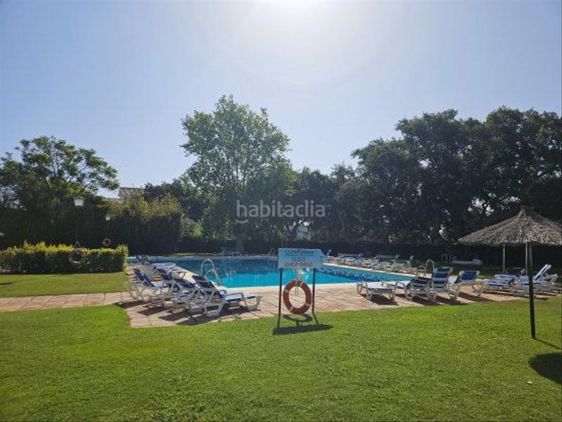 Foto b2e58607-dba8-4188-8a44-b3f22f9aea6a. Location appartement avec chauffage piscine dans Sotogrande alto Sotogrande