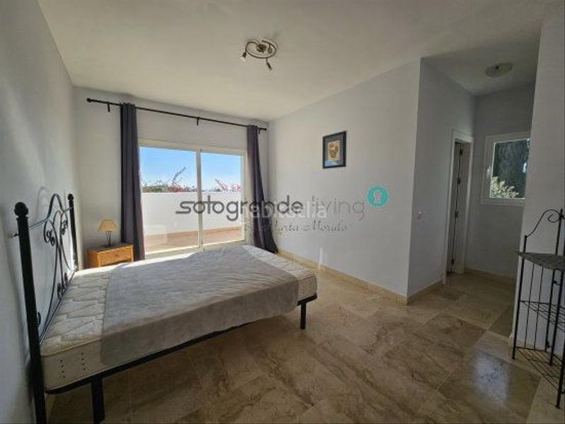 Foto a3bd2073-a913-4533-9017-012908ae2ab8. Alquiler chalet villa en alquiler en alcaidesa, 4 dormitorios. en La Alcaidesa