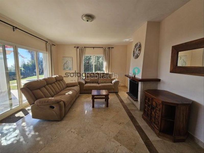Foto e23c4e7f-84f0-44d9-a333-ff17970bfe35. Alquiler chalet villa en alquiler en alcaidesa, 4 dormitorios. en La Alcaidesa