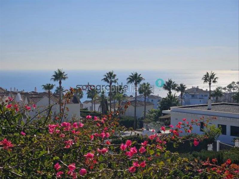 Foto fb0deeb0-58cd-48e1-9447-005d72115732. Alquiler chalet villa en alquiler en alcaidesa, 4 dormitorios. en La Alcaidesa