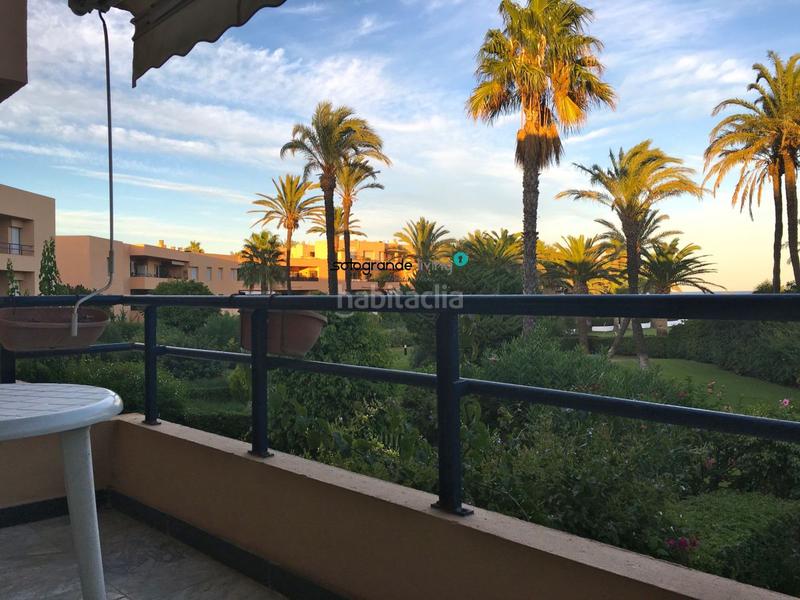 Foto 43dc48d9-a59d-4f4b-a294-c1df8c218096. Alquiler apartamento  en alquiler playa, 2 dormitorios. en Sotogrande