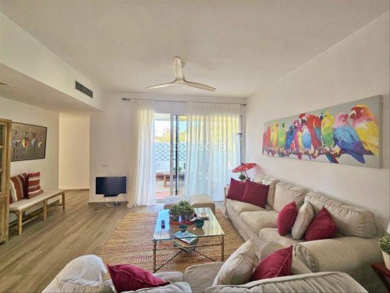 Foto 29d34318-787f-4fad-877c-2d22fb11465f. Lloguer apartament amb calefacció piscina a Sotogrande alto Sotogrande