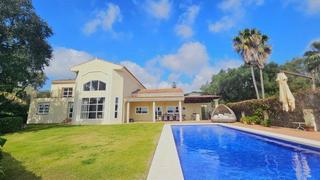 Xalet en Sotogrande Alto. Villa en venta en sotogrande alto, 6 dormitorios.