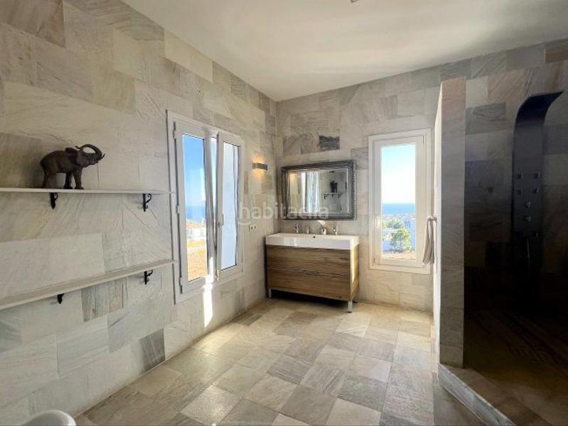 Foto a0e48c72-b157-4b53-ab07-1ced1480a1cd. Rent chalet with heating parking pool in Chullera Manilva