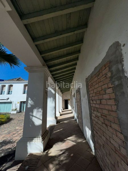 Foto 8e6f93a8-0686-43ed-ae50-ee11dc60331d. Local comercial a Chullera Manilva