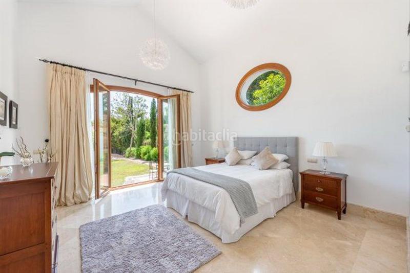 Foto 093bb692-b25f-4b20-a60c-ce813ec67354. Chalet with heating parking pool in Sotogrande alto Sotogrande