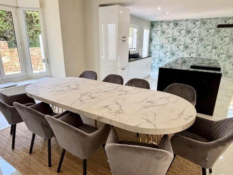 Foto b6bd32ab-5369-4da2-afdc-132bfb40740d. Xalet amb calefacció aparcament piscina a Sotogrande costa Sotogrande