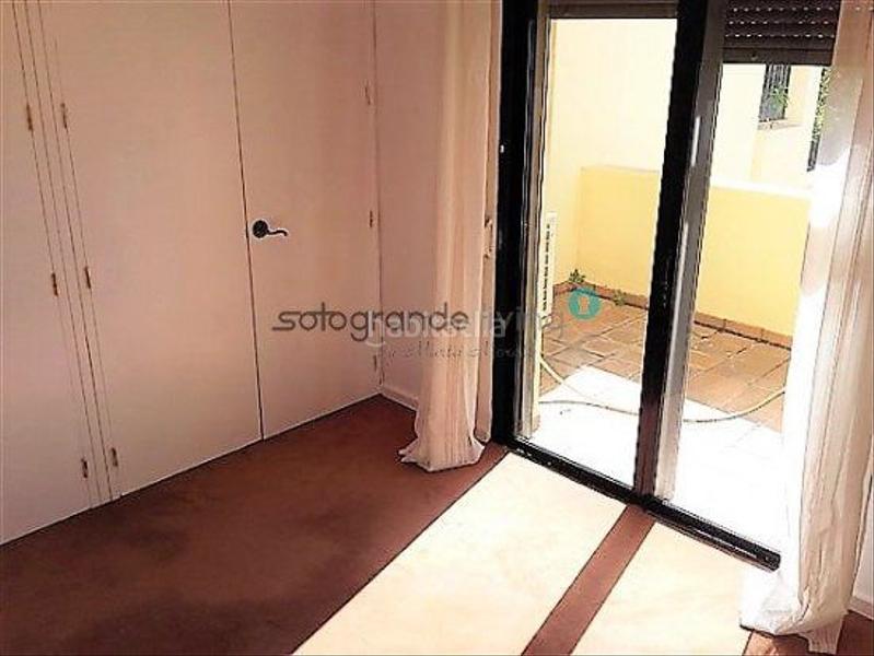 Foto a3f1edd8-d405-4f5b-a40b-81b0db1dbefc. Apartamento  en venta costa, 2 dormitorios. en Sotogrande