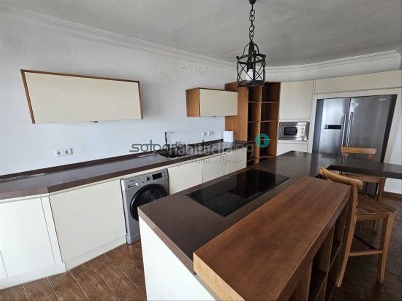 Foto 5a51371e-c0de-4265-8ec7-4031fc54ae42. Chalet villa en venta en Chullera, 3 dormitorios. en Manilva