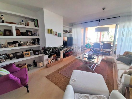 Foto bbf03cc9-9ca4-4391-9bcf-e51fbe5fe446. Miete appartement mit heizung parking in puerto de Sotogrande-la marina Sotogrande