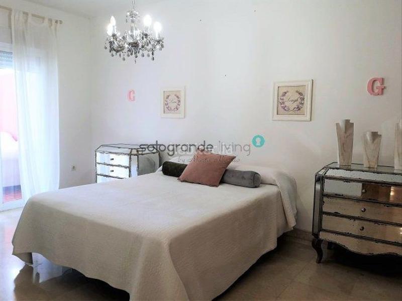 Foto 37631fc5-4eca-4dc4-a04b-c08d64dde86a. Appartement avec chauffage parking piscine dans San Enrique-Guadiaro-Pueblo Nuevo Sotogrande