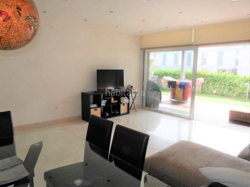 Foto 3179a9ab-de3d-437a-bccd-f8c2f5dc54a6. Location appartement avec chauffage parking piscine dans Manilva